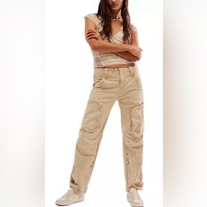 Free People can’t compare slouch pants